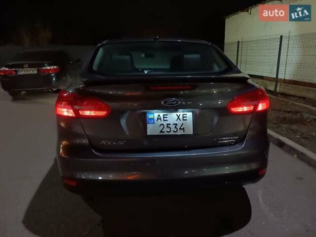 Серый Форд Фокус, объемом двигателя 2 л и пробегом 150 тыс. км за 10000 $, фото 4 на Automoto.ua