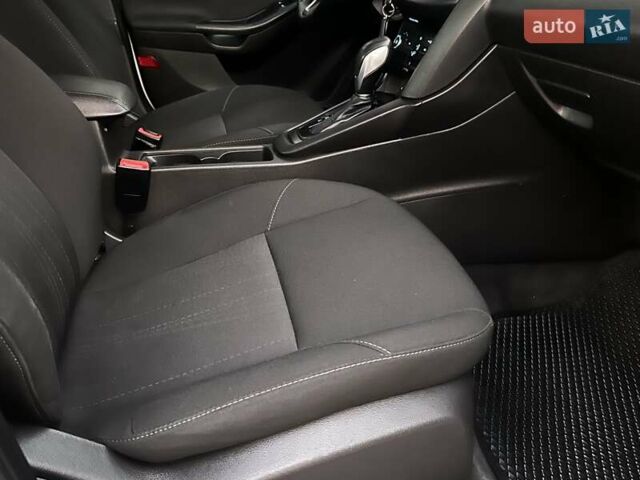 Сірий Форд Фокус, об'ємом двигуна 2 л та пробігом 250 тис. км за 6999 $, фото 25 на Automoto.ua