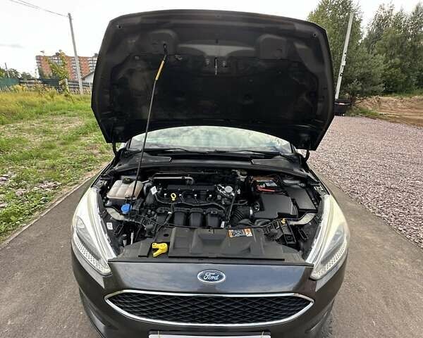 Форд Фокус 2015 у Буче на Automoto.ua Сірий Форд Фокус, об'ємом двигуна 2 л та пробігом 175 тис. км за 7500 $, фото 36 на Automoto.ua