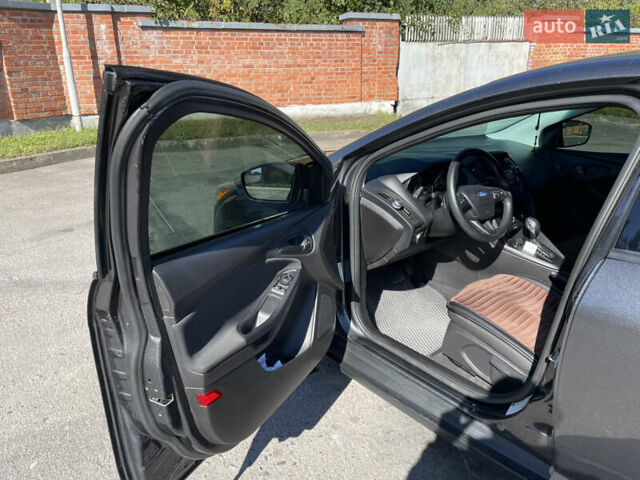 Сірий Форд Фокус, об'ємом двигуна 2 л та пробігом 222 тис. км за 8100 $, фото 12 на Automoto.ua