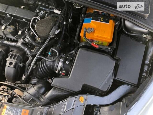 Сірий Форд Фокус, об'ємом двигуна 2 л та пробігом 165 тис. км за 7900 $, фото 13 на Automoto.ua