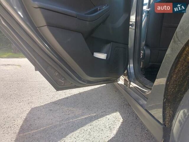 Серый Форд Фокус, объемом двигателя 2.01 л и пробегом 220 тыс. км за 6799 $, фото 12 на Automoto.ua