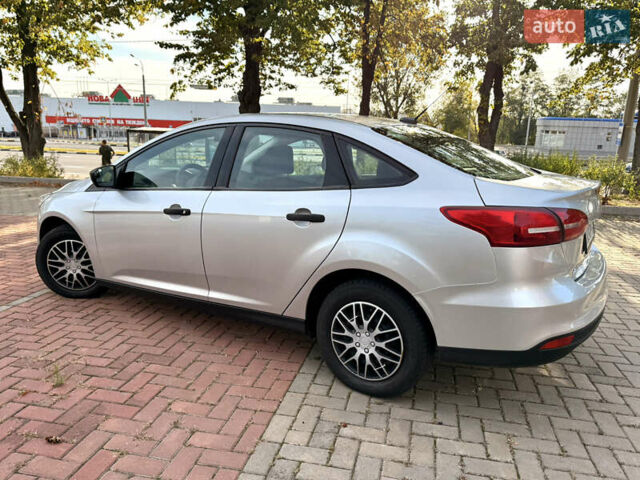 Серый Форд Фокус, объемом двигателя 2 л и пробегом 144 тыс. км за 6899 $, фото 16 на Automoto.ua