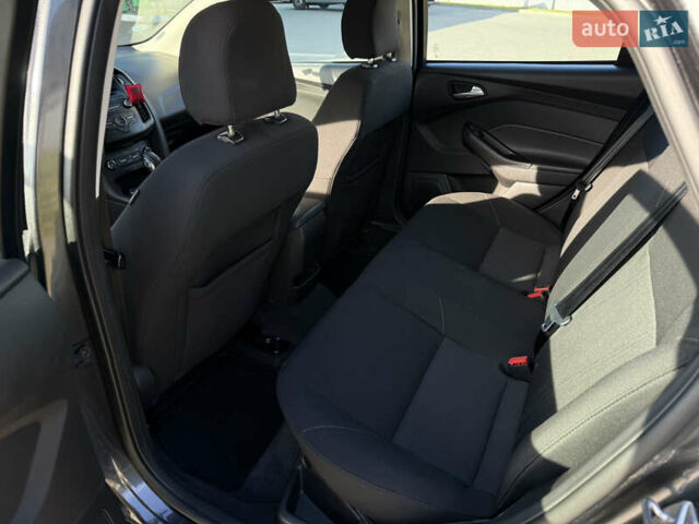 Серый Форд Фокус, объемом двигателя 2 л и пробегом 204 тыс. км за 7700 $, фото 10 на Automoto.ua
