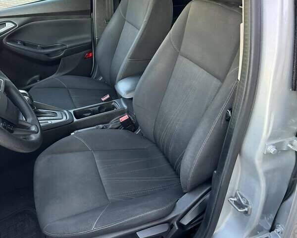 Серый Форд Фокус, объемом двигателя 2 л и пробегом 139 тыс. км за 7400 $, фото 5 на Automoto.ua