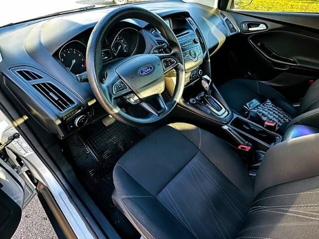 Серый Форд Фокус, объемом двигателя 2 л и пробегом 199 тыс. км за 7500 $, фото 10 на Automoto.ua