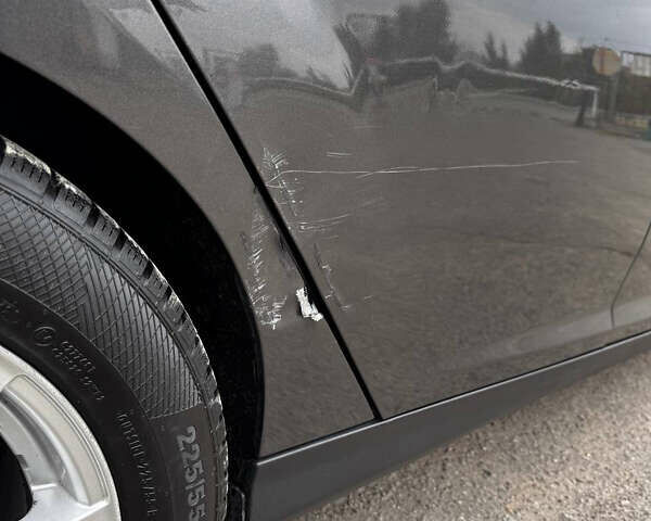 Серый Форд Фокус, объемом двигателя 2 л и пробегом 124 тыс. км за 7200 $, фото 10 на Automoto.ua