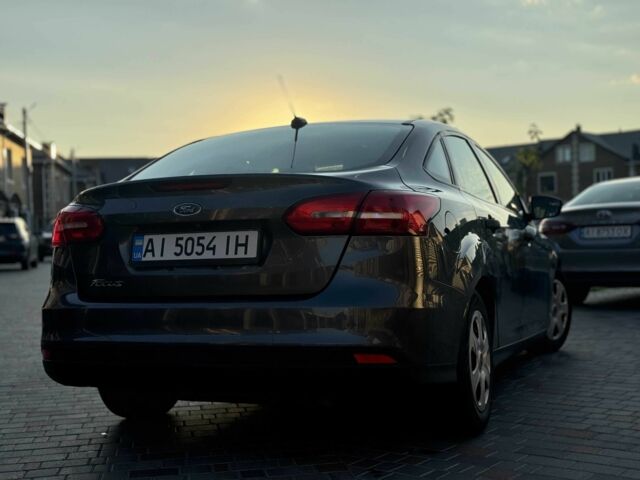 Форд Фокус 2016 в Белой Церкве на Automoto.ua Серый Форд Фокус, объемом двигателя 2 л и пробегом 98 тыс. км за 8000 $, фото 12 на Automoto.ua