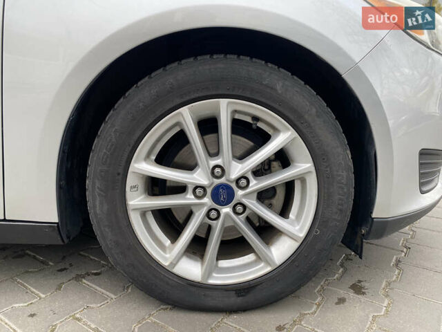 Серый Форд Фокус, объемом двигателя 2 л и пробегом 174 тыс. км за 8700 $, фото 23 на Automoto.ua