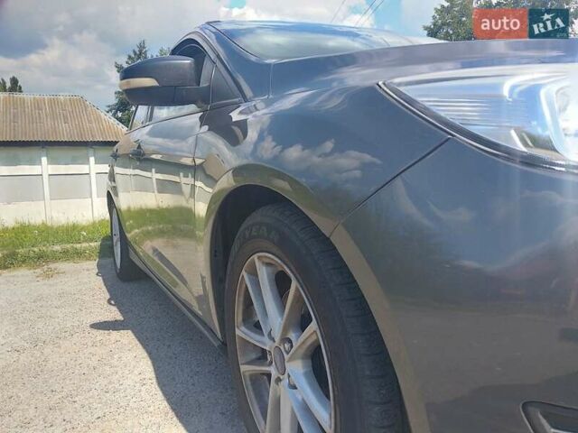 Серый Форд Фокус, объемом двигателя 2.01 л и пробегом 220 тыс. км за 6799 $, фото 3 на Automoto.ua