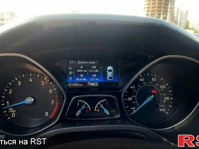 Серый Форд Фокус, объемом двигателя 2 л и пробегом 258 тыс. км за 8700 $, фото 6 на Automoto.ua