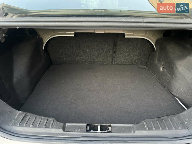 Серый Форд Фокус, объемом двигателя 2 л и пробегом 140 тыс. км за 8500 $, фото 33 на Automoto.ua