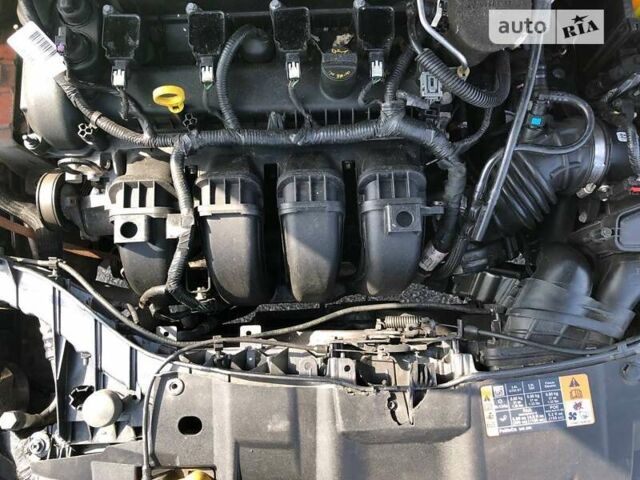 Серый Форд Фокус, объемом двигателя 2 л и пробегом 165 тыс. км за 7900 $, фото 11 на Automoto.ua