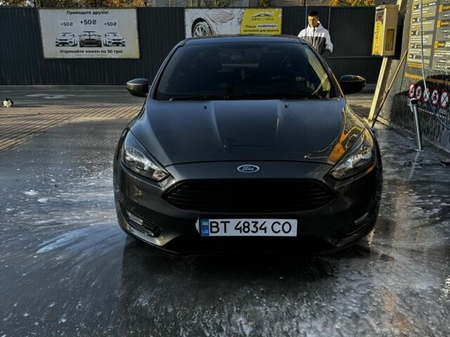 Сірий Форд Фокус, об'ємом двигуна 1 л та пробігом 115 тис. км за 7600 $, фото 3 на Automoto.ua