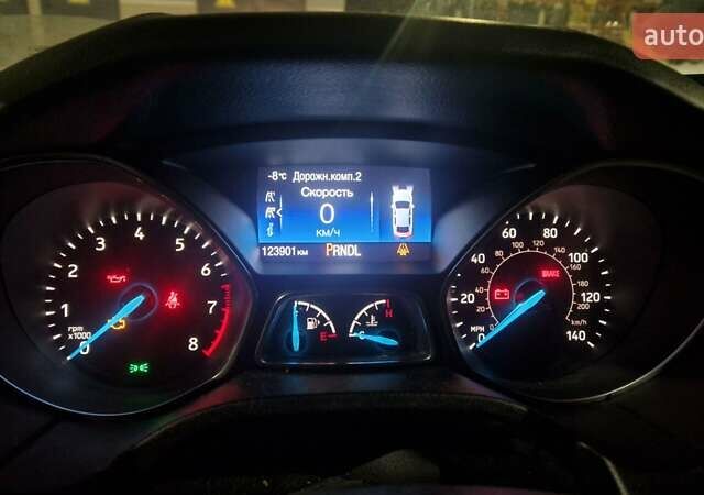 Сірий Форд Фокус, об'ємом двигуна 2 л та пробігом 124 тис. км за 8900 $, фото 5 на Automoto.ua