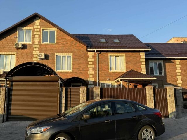 Форд Фокус 2016 в Белой Церкве на Automoto.ua Серый Форд Фокус, объемом двигателя 2 л и пробегом 98 тыс. км за 8000 $, фото 2 на Automoto.ua