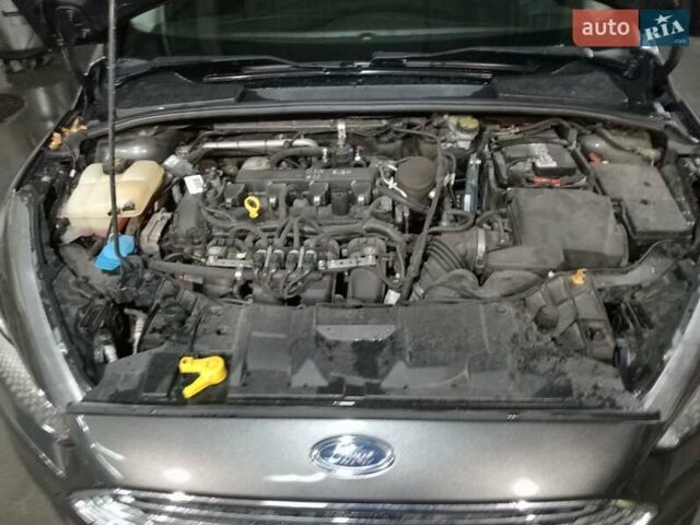 Серый Форд Фокус, объемом двигателя 2 л и пробегом 199 тыс. км за 9600 $, фото 43 на Automoto.ua