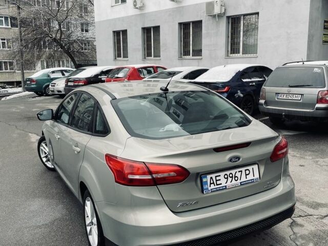 Серый Форд Фокус, объемом двигателя 2 л и пробегом 157 тыс. км за 8300 $, фото 4 на Automoto.ua