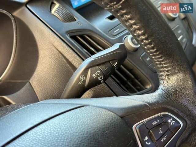 Серый Форд Фокус, объемом двигателя 2 л и пробегом 108 тыс. км за 8990 $, фото 11 на Automoto.ua