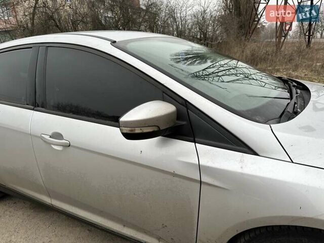 Форд Фокус 2016 в Киеве на Automoto.ua Серый Форд Фокус, объемом двигателя 2 л и пробегом 119 тыс. км за 8000 $, фото 5 на Automoto.ua