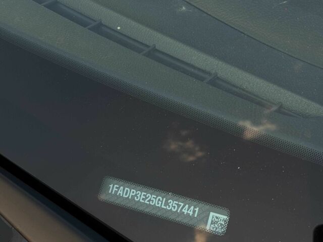 Форд Фокус 2016 в Белой Церкве на Automoto.ua Серый Форд Фокус, объемом двигателя 2 л и пробегом 98 тыс. км за 8000 $, фото 15 на Automoto.ua