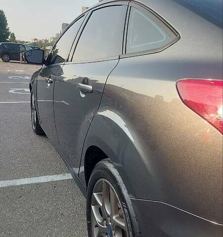 Сірий Форд Фокус, об'ємом двигуна 2 л та пробігом 258 тис. км за 8700 $, фото 18 на Automoto.ua