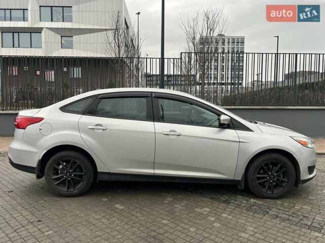 Серый Форд Фокус, объемом двигателя 2 л и пробегом 140 тыс. км за 7700 $, фото 10 на Automoto.ua