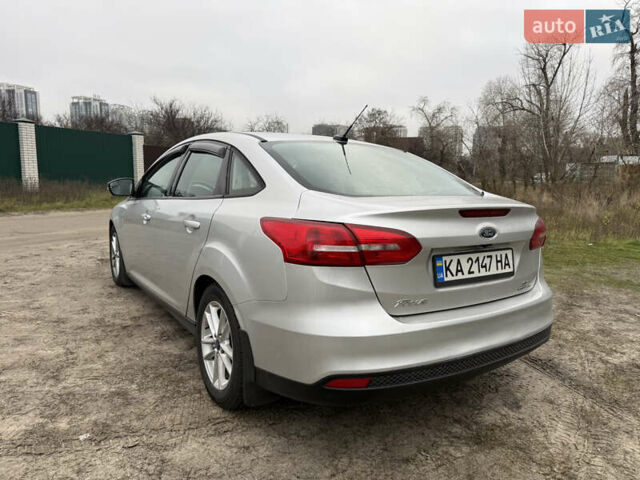 Серый Форд Фокус, объемом двигателя 2 л и пробегом 170 тыс. км за 6999 $, фото 4 на Automoto.ua