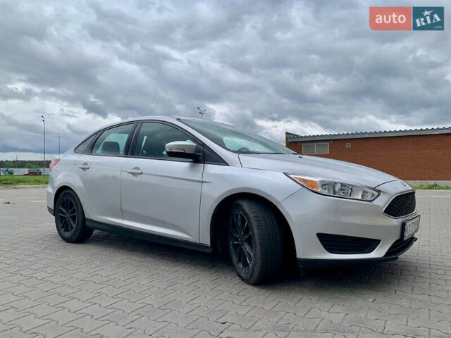 Сірий Форд Фокус, об'ємом двигуна 2 л та пробігом 149 тис. км за 8000 $, фото 1 на Automoto.ua