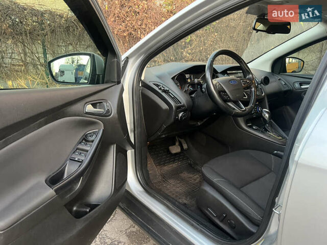 Серый Форд Фокус, объемом двигателя 2 л и пробегом 140 тыс. км за 8500 $, фото 12 на Automoto.ua