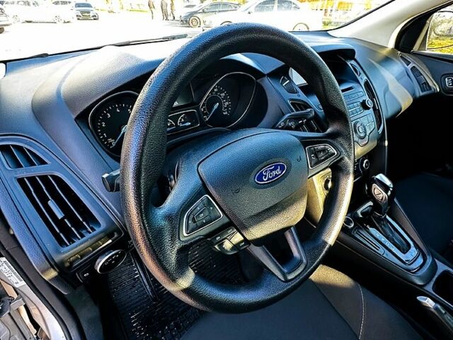 Серый Форд Фокус, объемом двигателя 2 л и пробегом 199 тыс. км за 7500 $, фото 11 на Automoto.ua