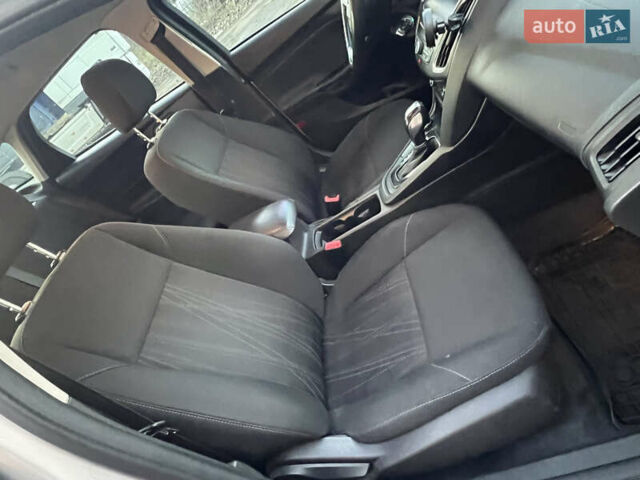 Серый Форд Фокус, объемом двигателя 2 л и пробегом 140 тыс. км за 8500 $, фото 22 на Automoto.ua