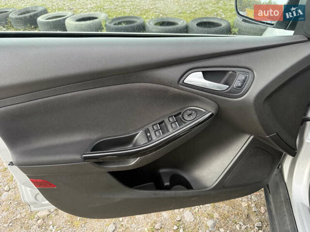 Сірий Форд Фокус, об'ємом двигуна 2 л та пробігом 131 тис. км за 9050 $, фото 13 на Automoto.ua