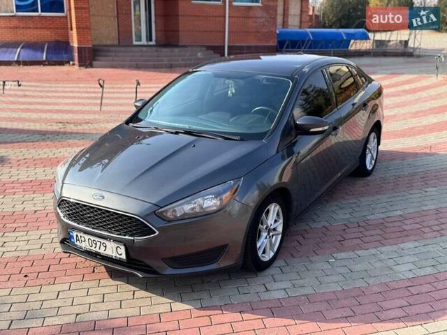 Сірий Форд Фокус, об'ємом двигуна 2 л та пробігом 231 тис. км за 6500 $, фото 1 на Automoto.ua