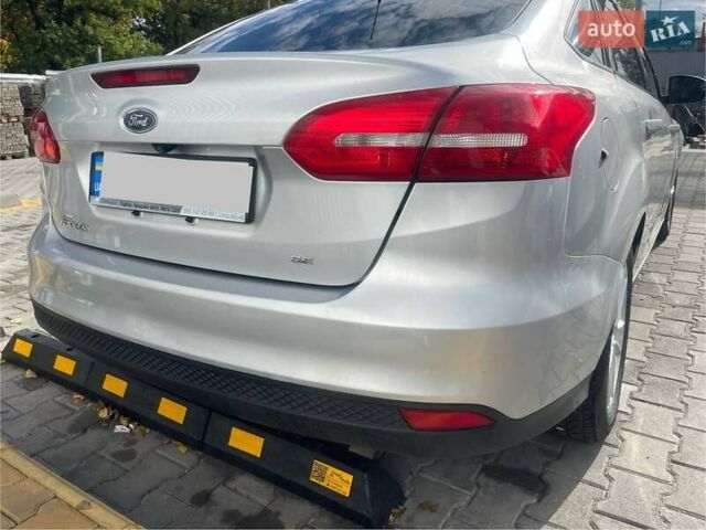Форд Фокус 2016 в Николаеве на Automoto.ua Серый Форд Фокус, объемом двигателя 2 л и пробегом 138 тыс. км за 8000 $, фото 7 на Automoto.ua
