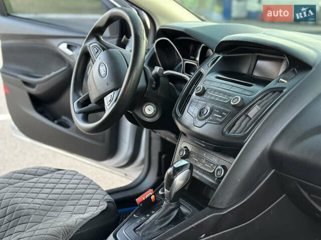 Серый Форд Фокус, объемом двигателя 2 л и пробегом 293 тыс. км за 7900 $, фото 25 на Automoto.ua