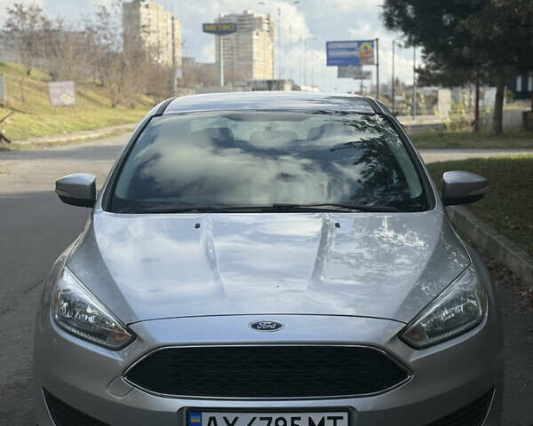 Серый Форд Фокус, объемом двигателя 2 л и пробегом 200 тыс. км за 7600 $, фото 3 на Automoto.ua
