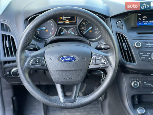 Сірий Форд Фокус, об'ємом двигуна 2 л та пробігом 184 тис. км за 7199 $, фото 7 на Automoto.ua