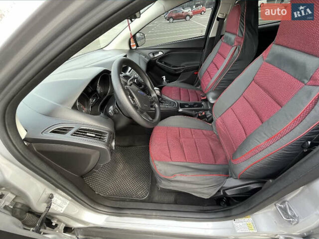 Серый Форд Фокус, объемом двигателя 2 л и пробегом 200 тыс. км за 8300 $, фото 7 на Automoto.ua