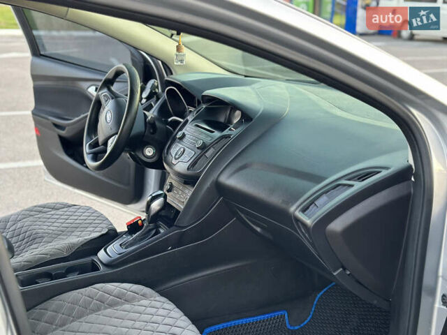 Серый Форд Фокус, объемом двигателя 2 л и пробегом 293 тыс. км за 7900 $, фото 24 на Automoto.ua