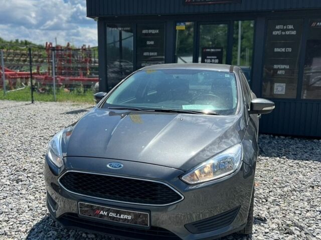 Серый Форд Фокус, объемом двигателя 2 л и пробегом 85 тыс. км за 8900 $, фото 2 на Automoto.ua