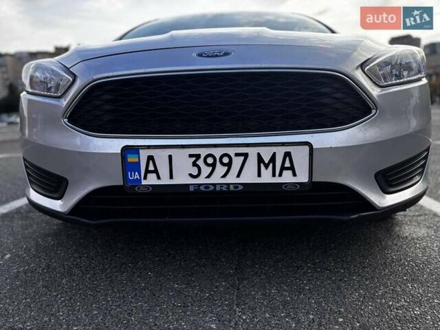 Сірий Форд Фокус, об'ємом двигуна 2 л та пробігом 184 тис. км за 8000 $, фото 7 на Automoto.ua