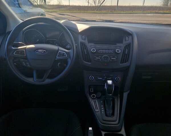 Серый Форд Фокус, объемом двигателя 2.01 л и пробегом 135 тыс. км за 8500 $, фото 8 на Automoto.ua