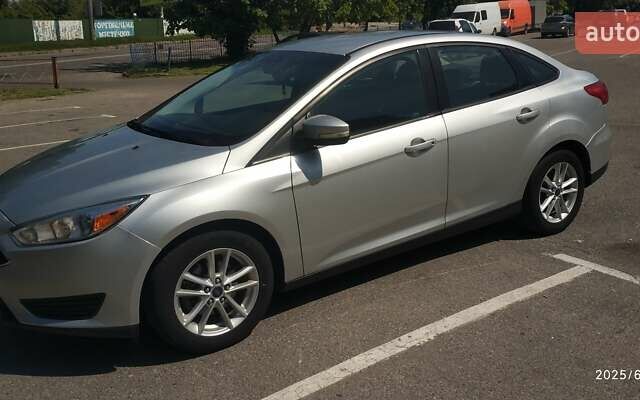 Сірий Форд Фокус, об'ємом двигуна 2 л та пробігом 166 тис. км за 8500 $, фото 1 на Automoto.ua