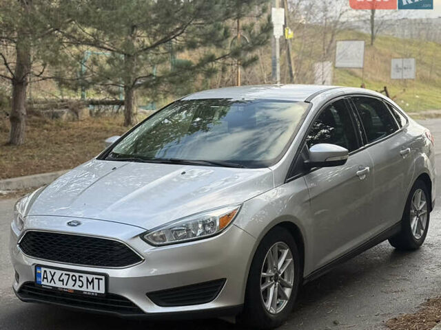 Серый Форд Фокус, объемом двигателя 2 л и пробегом 200 тыс. км за 7600 $, фото 4 на Automoto.ua