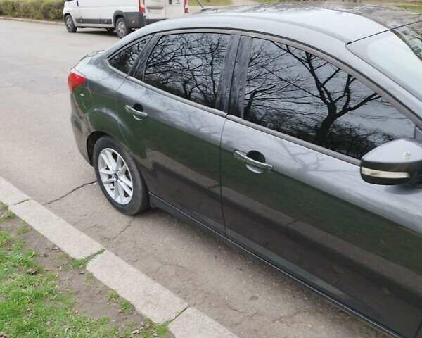 Сірий Форд Фокус, об'ємом двигуна 2 л та пробігом 146 тис. км за 8600 $, фото 5 на Automoto.ua