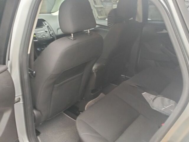 Форд Фокус 2016 в Киеве на Automoto.ua Серый Форд Фокус, объемом двигателя 2 л и пробегом 164 тыс. км за 8200 $, фото 2 на Automoto.ua