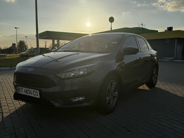 Сірий Форд Фокус, об'ємом двигуна 1 л та пробігом 115 тис. км за 7600 $, фото 1 на Automoto.ua