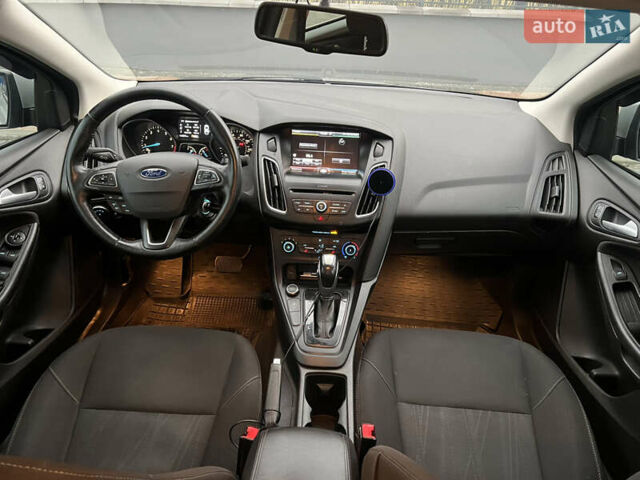 Серый Форд Фокус, объемом двигателя 2 л и пробегом 140 тыс. км за 7700 $, фото 19 на Automoto.ua