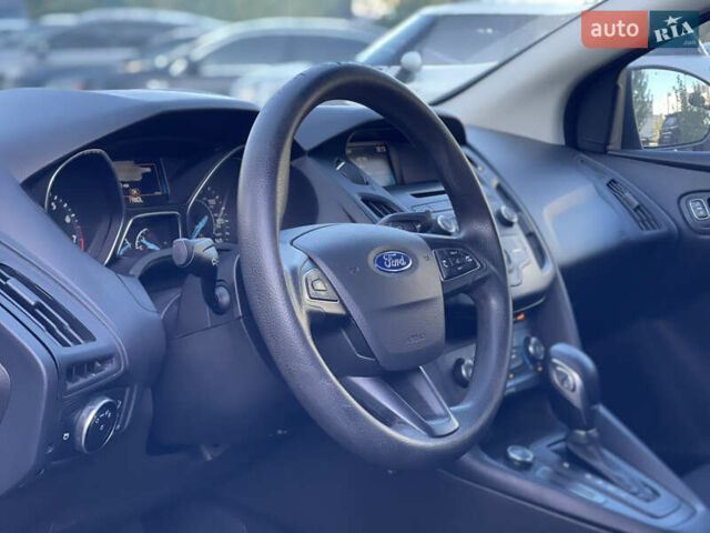 Сірий Форд Фокус, об'ємом двигуна 2 л та пробігом 184 тис. км за 7199 $, фото 6 на Automoto.ua
